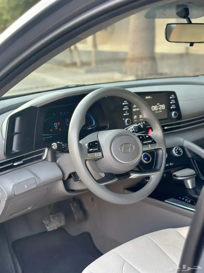 هيونداي الالنترا 2024 9