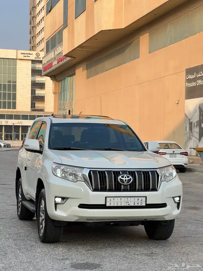 تويوتا برادو اربعه سلندر ربع موديل 2019 فل 24
