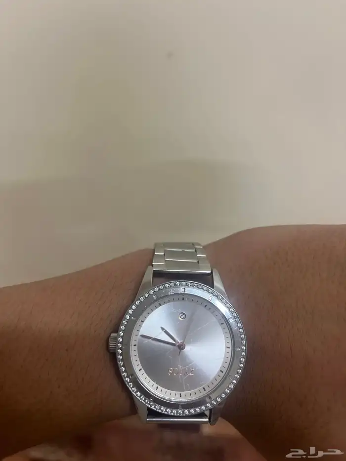 ساعه من زايروس 0