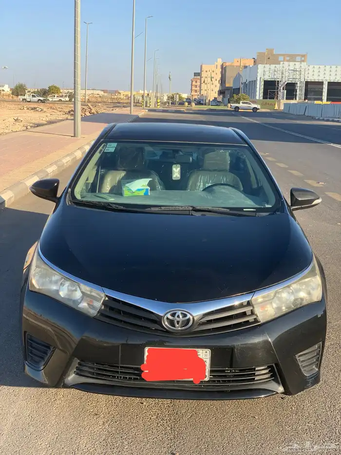 كورلا 2015 نظيفه ممشى 183000 0