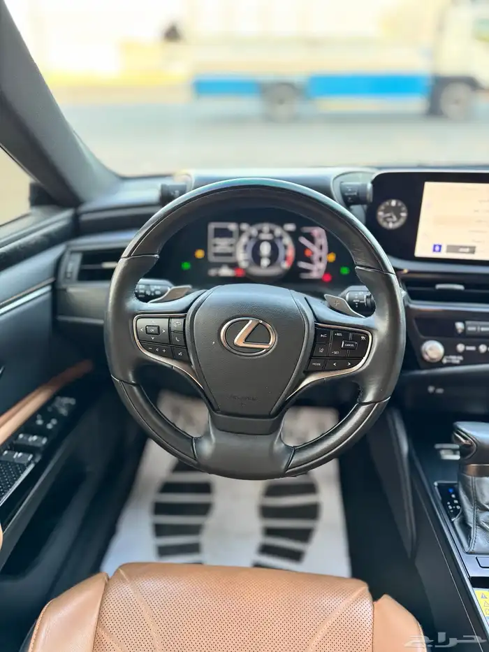 للبيع لكزس BD ES250 - 2023 فل كامل بحالة الوكاله 12