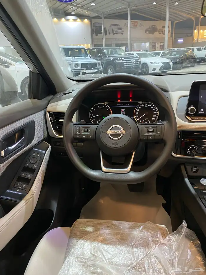 نيسان اكس تريل استاندر موديل 2025 9