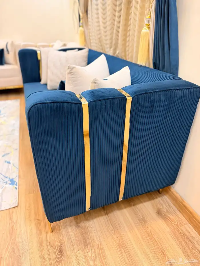 طقم كنب 12 نفر مع ستاره وفرشه وطقم طاولات 9