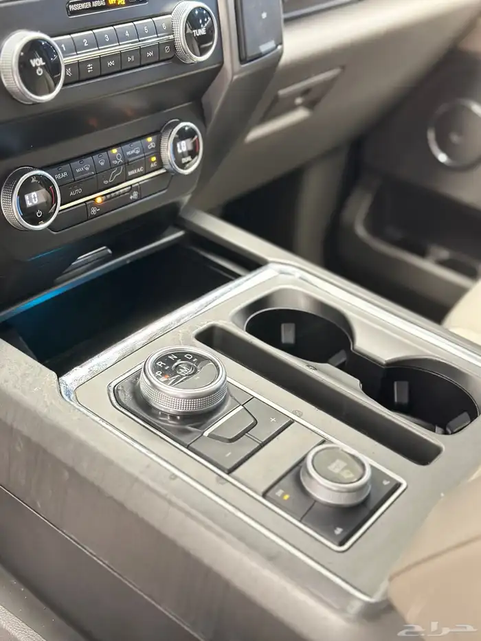 فورد اكسبيدشن 2021 (( دبل )) 9