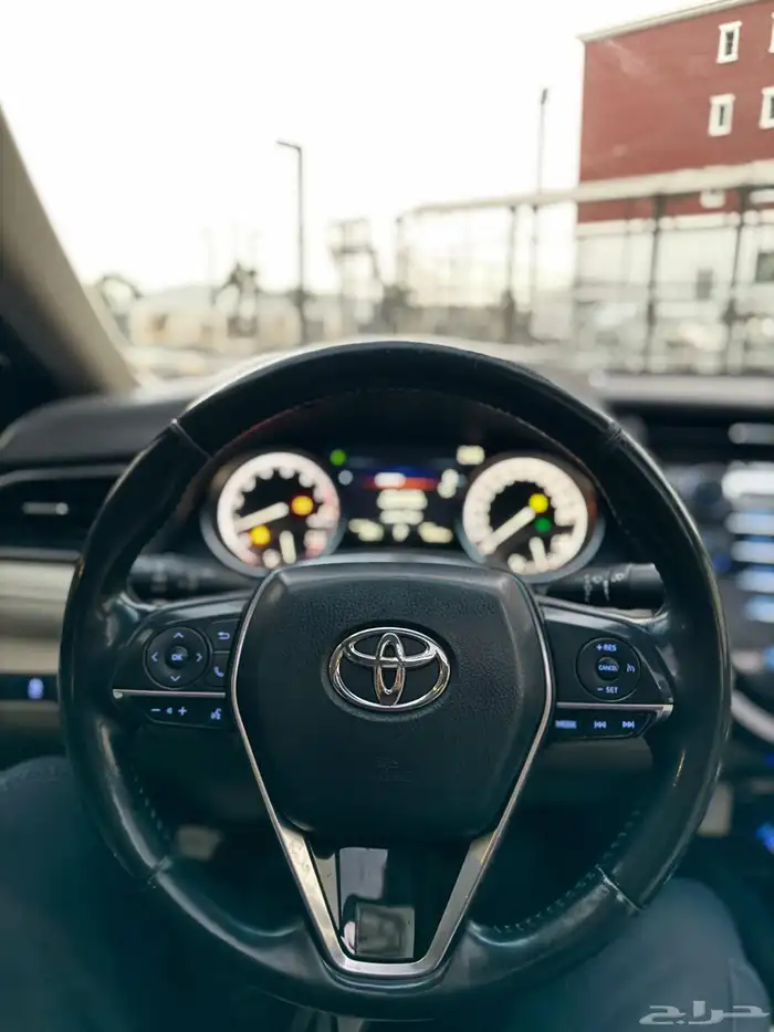 كامري 2020. جراندي 4