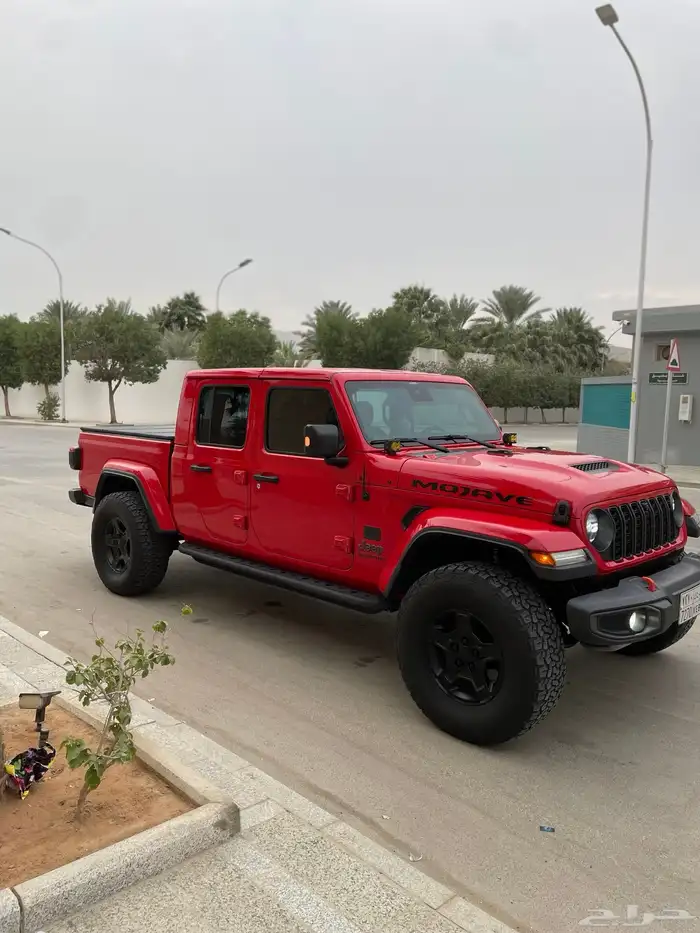 جيب جلاديتور 2021 ( لون مميز ) 1