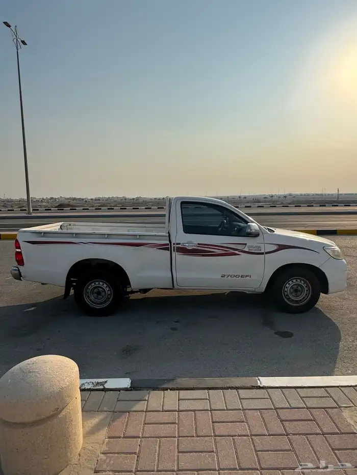 هايلكس 2015 غماره 6