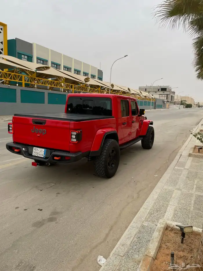 جيب جلاديتور 2021 ( لون مميز ) 14
