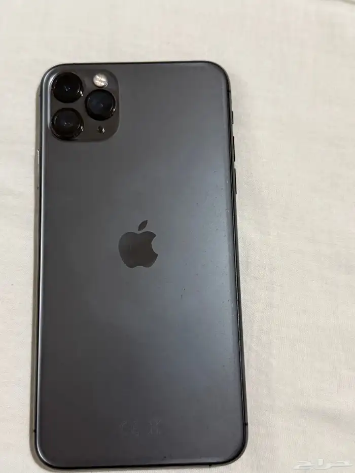 ايفون 11 برو ماكس 256 جيجا GB 1