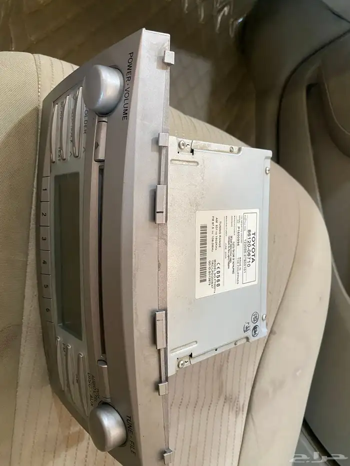 للبيع مسجل كامري 2011 وقاعده لوحه 1