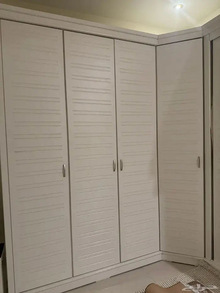 دولاب ملابس زاوية ابيض الرياض 0