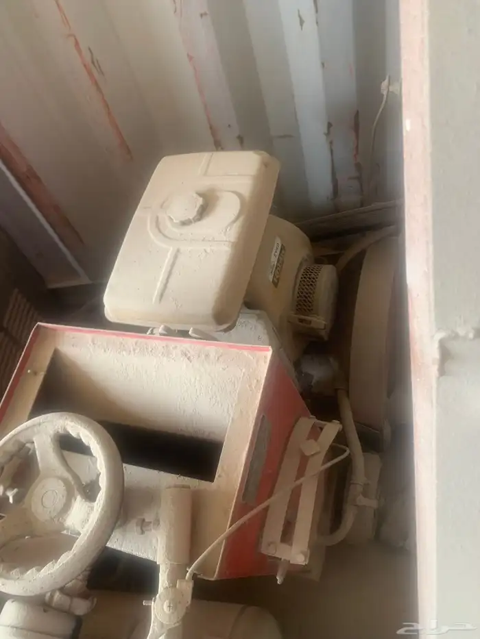 مكينة قص ازفلت وماطور هواء 3