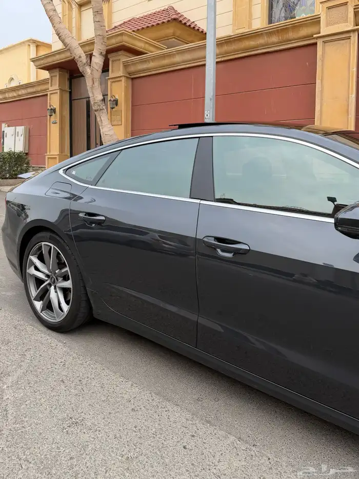 اودي A7 2022 ممشى قليل وكالة 9