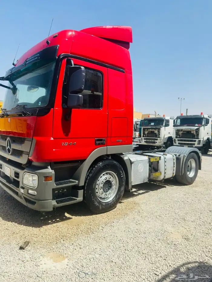 شاحنه مرسيدس اكتروس 2012 4