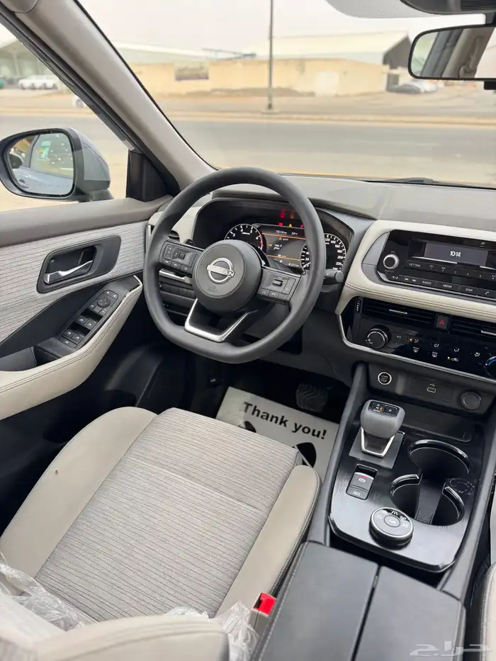 للبيع نيسان اكس تريل 2023 - نص فل - دبل -بحالة الوكاله 8