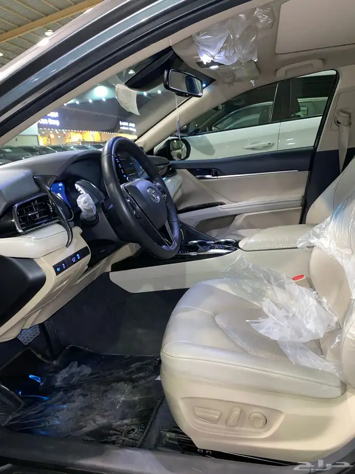 للبيع كامري 2022 قراند 6 سلندر فل كامل عبداللطيف عداد 56الف 6