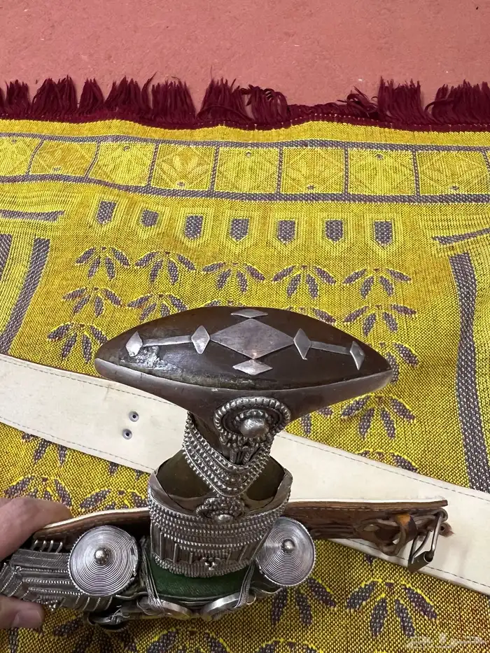 جنبية كفو للبيع 1