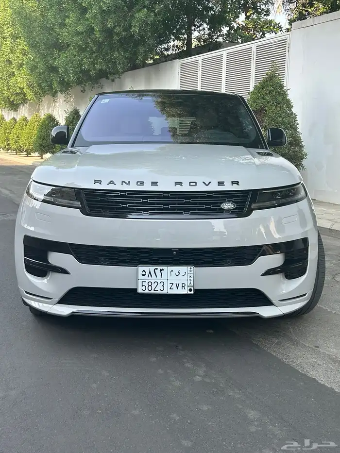 ارخص رنج روفر سبورت P400 S Dynamic في السعودية 2