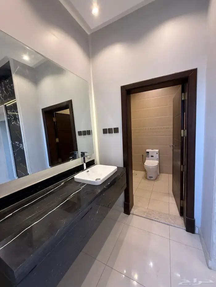 للبيع فيلا مودرن دورين وملحق ف درة الموسي مقابل ممشي الراقي 29