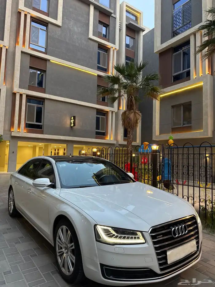 AUDI A8 2016 4