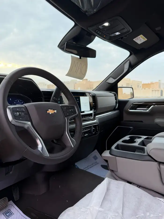 شفرولية سلفرادو موديل 2024عداداصفار صادر لة لوحات 37