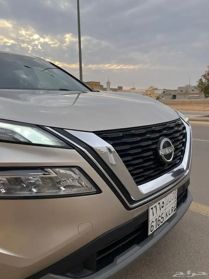نيسان اكستريل 2023 نظيف 9