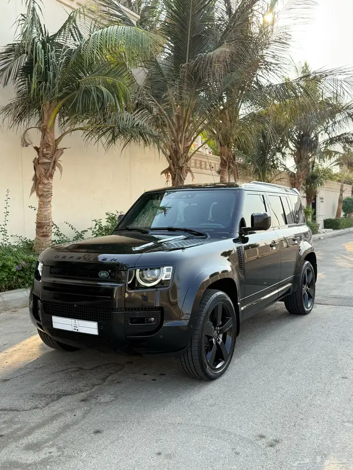 للبيع ديفندر 6 سلندر HSE 2023 6