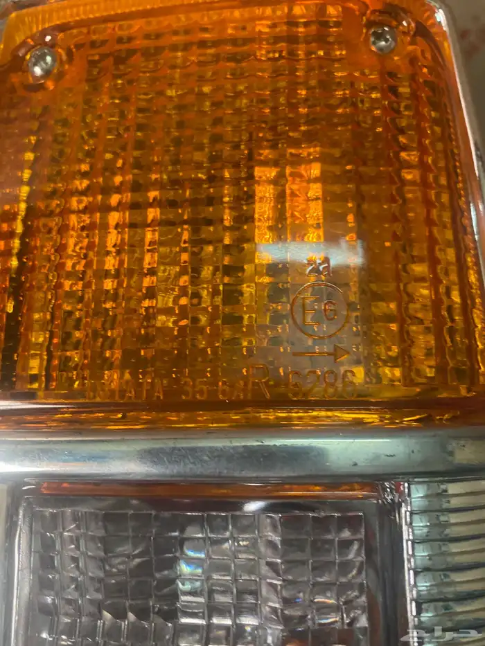 اسطبات خلفيه هايلكس 83 7