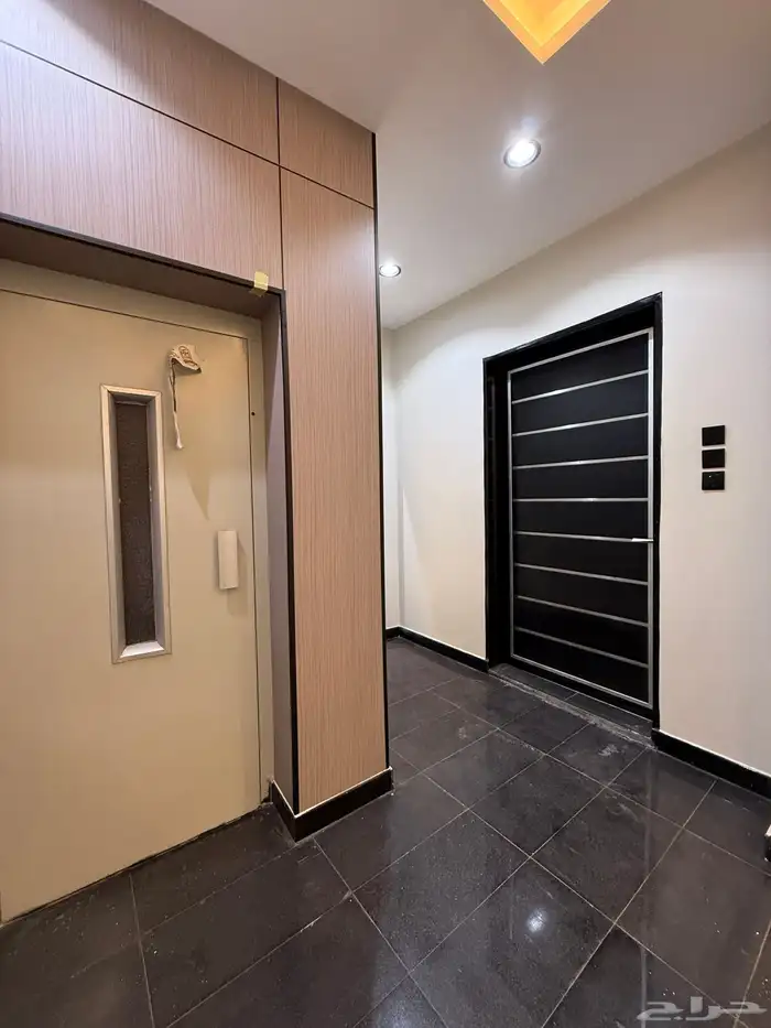 روف علوي مع ملحق 9 غرف مع مشب نار قرب حي الراقي -700الف 26