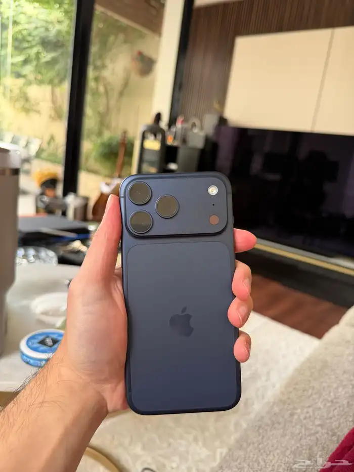 ايفون 17 برو ماكس - لون كحلي 0