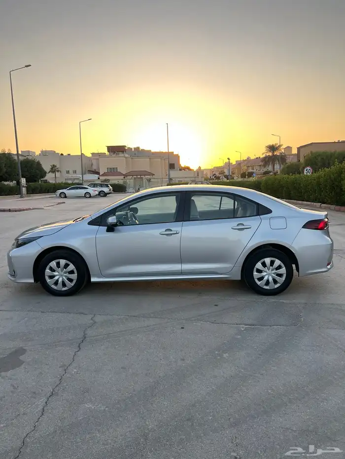 للبيع كورولا 2024 البدي والمحركات وكالة 6