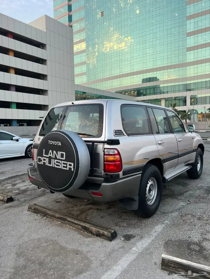 لاند كروزر 1999 6
