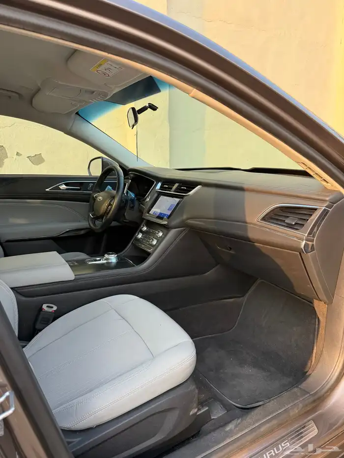 فورد توروس (اول مالك) 13