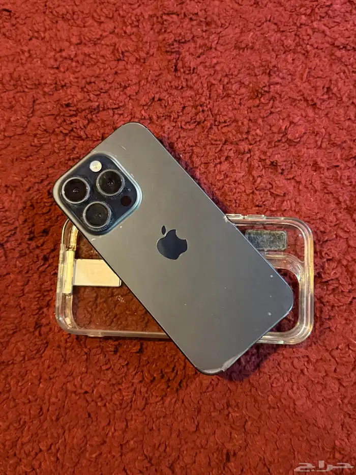 آيفون 15برو كحلي غامق 0