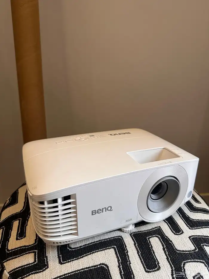 بروجكتر BenQ MX550 Multimedia Projector 0