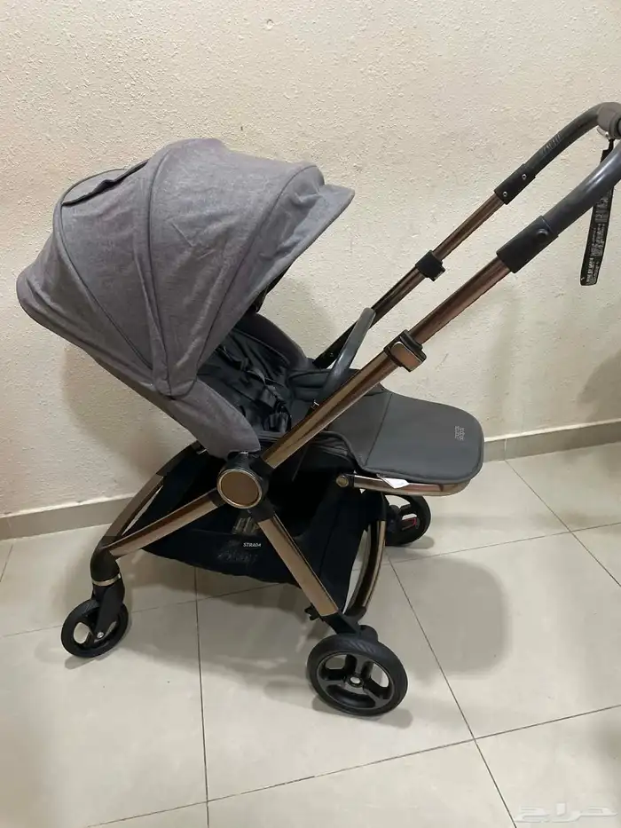 عربه اطفال ماماز اند باباز موديل سترادا لوكس شبه جديده عربيه 4