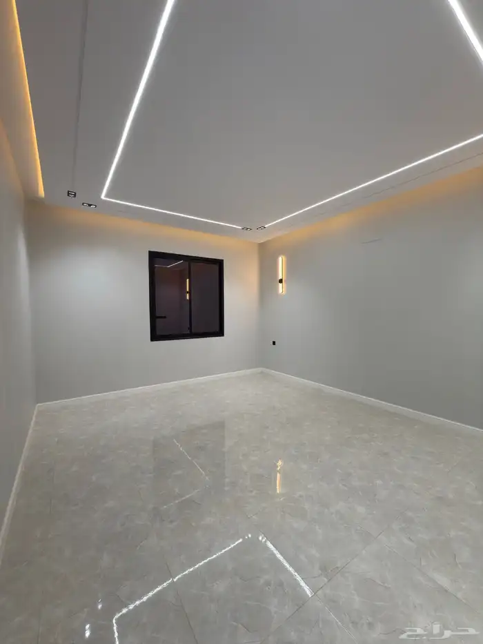 شقق علويه 6 غرف بتصميم مودرن مقابل ممشي الراقي -بسعر 550الف 16