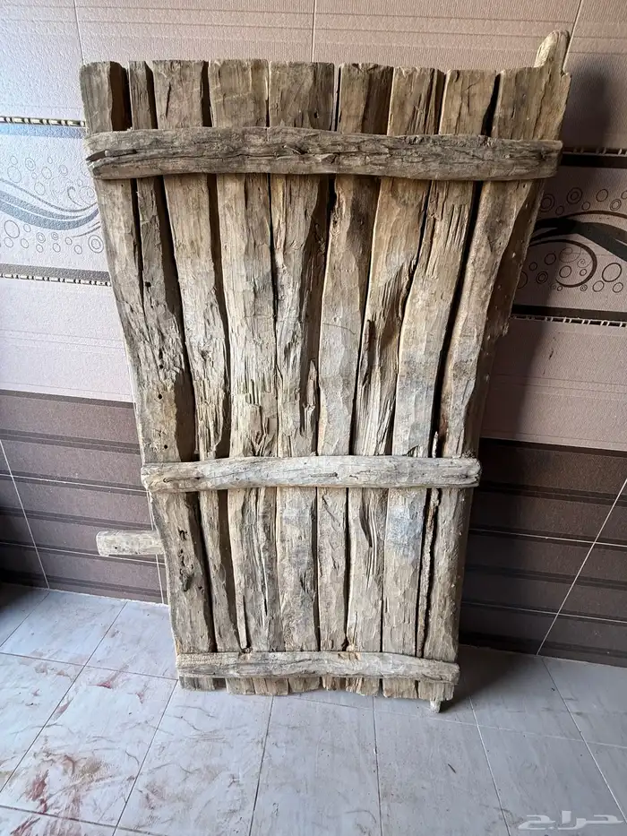 باب خشب تراثي قديم 1