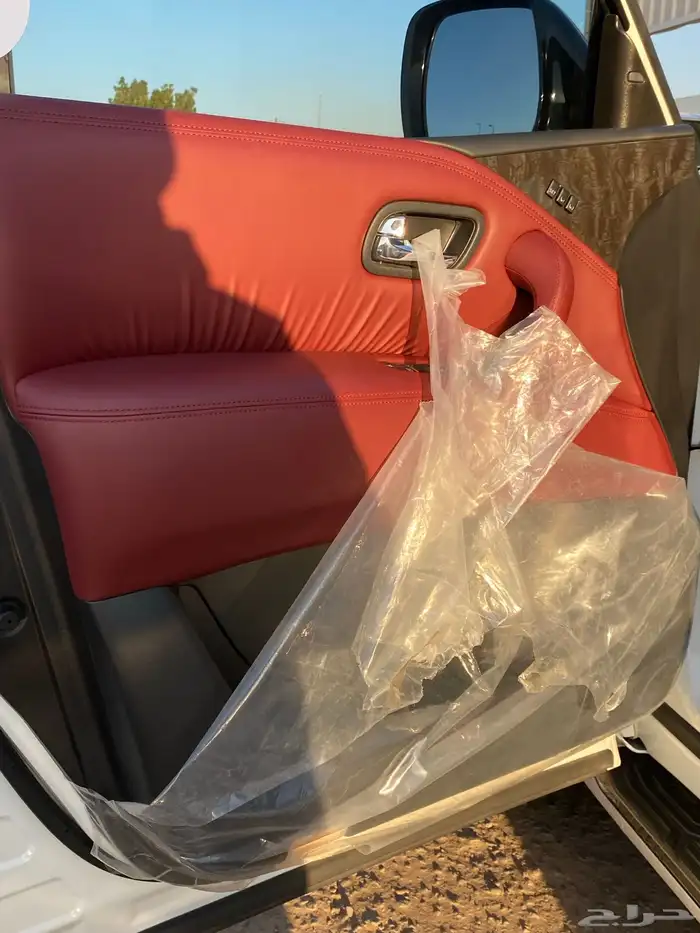 باترول بلاتينيوم 2023 V6 فل كامل مخزن 17