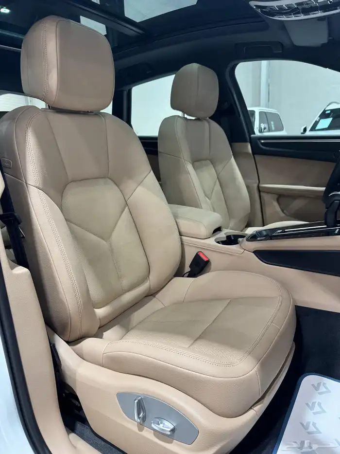 بورش ماكان موديل 2024 فل كامل جديد . 10