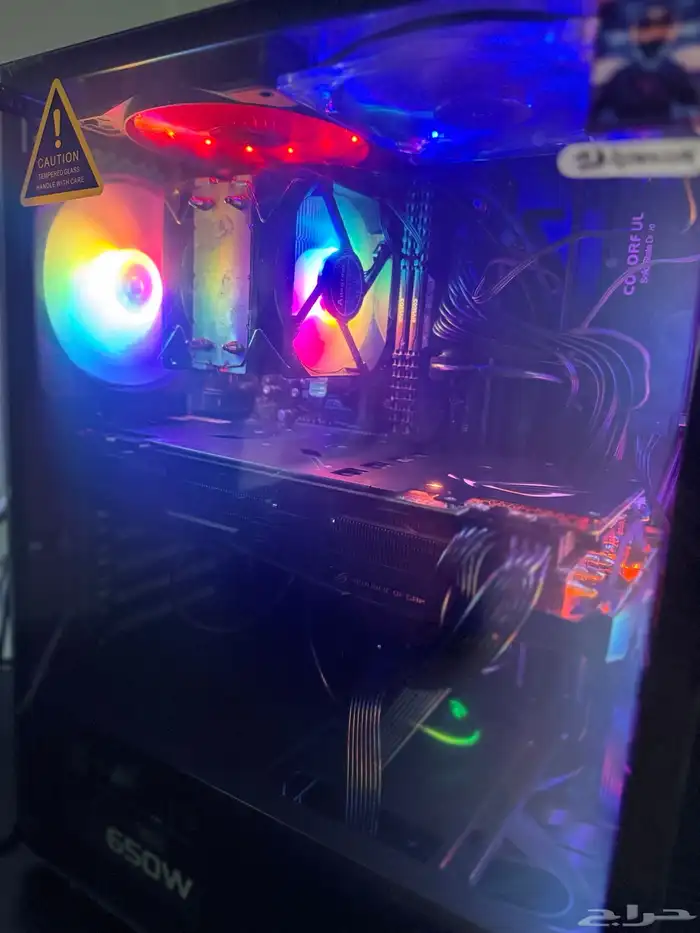 للبيع بي سي قيمنق Pc Gaming شبه جديد مع كراتينه 2