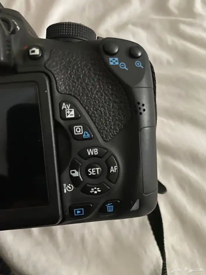 كاميرا كانون 4