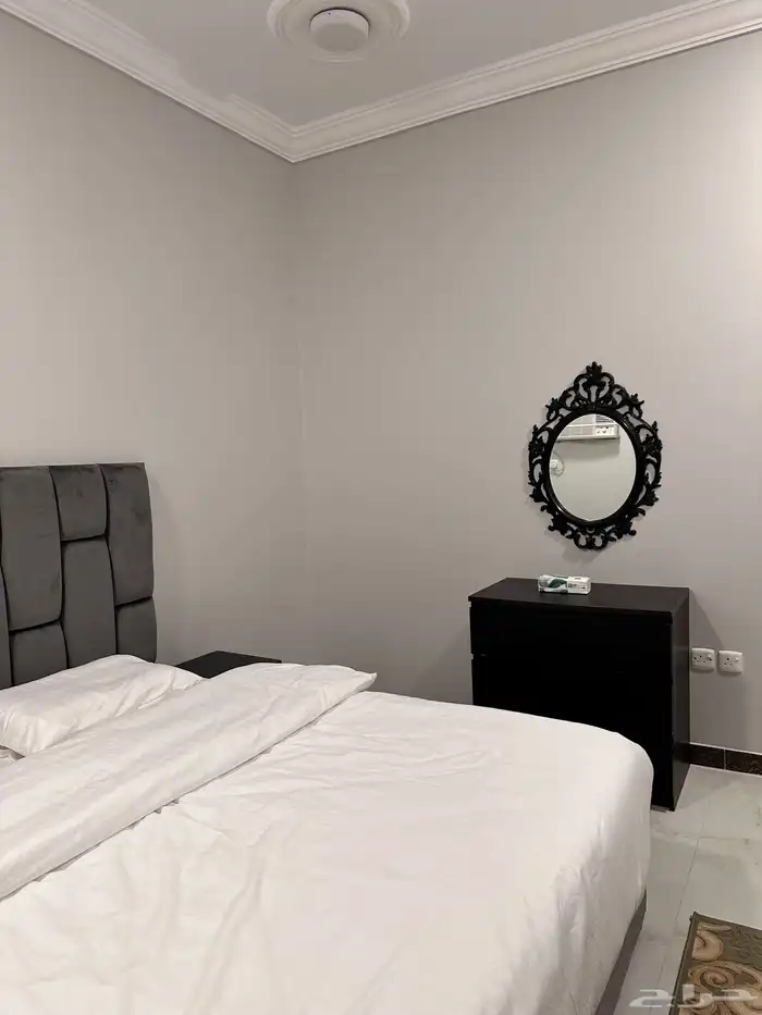 شقة مفروش للايجار الشهري و السنوي حي الحمدانيه 5