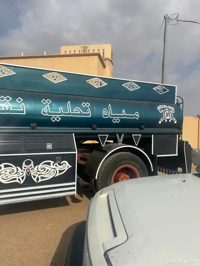 عايدي بوز للبيع 83 17