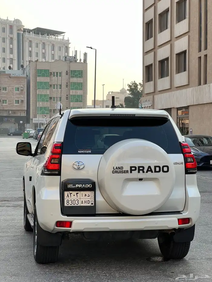 تويوتا برادو اربعه سلندر ربع موديل 2019 فل 11