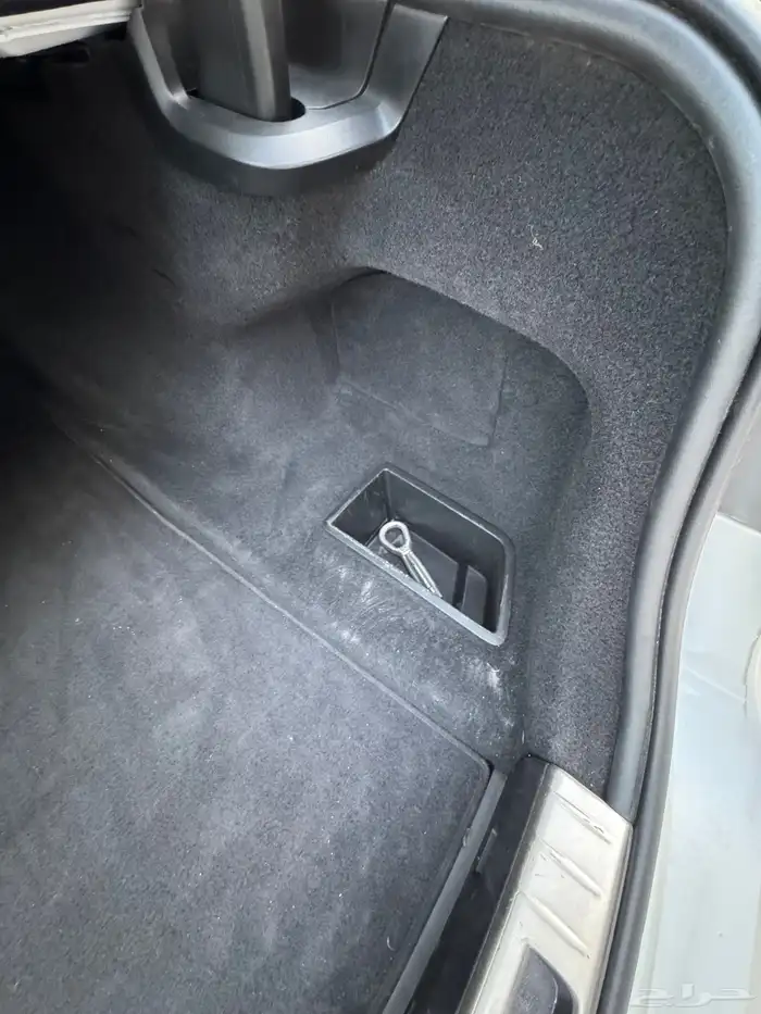 بي ام دبليو 2021 730 13