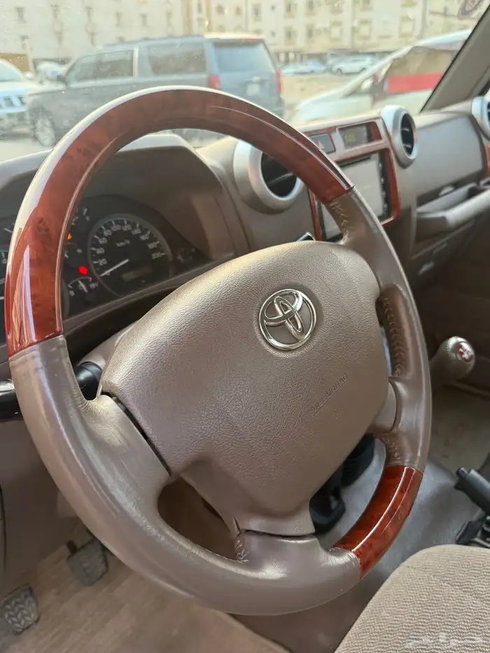 شاص 2016 نظيف جدا وعداد قليل للبيع 8