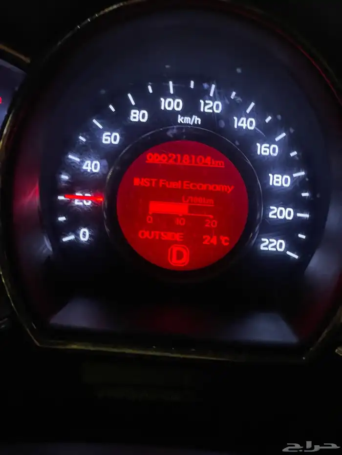 كيا ريو هاتش باك 2015 12