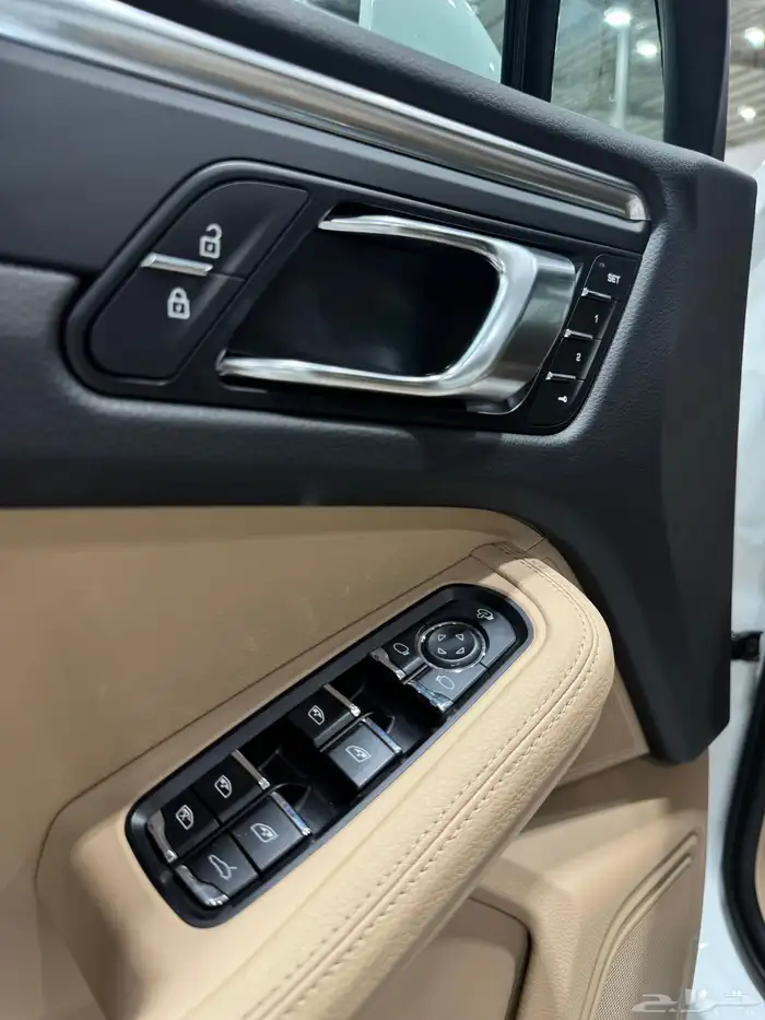 بورش ماكان موديل 2024 فل كامل جديد . 16