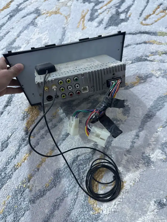 شاشة كامري 1